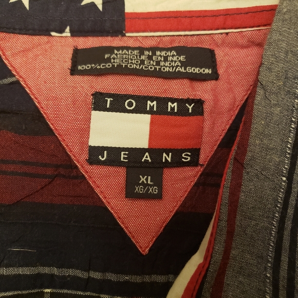 Vintage Tommy Jeans button down shirt - Picture 2 of 8